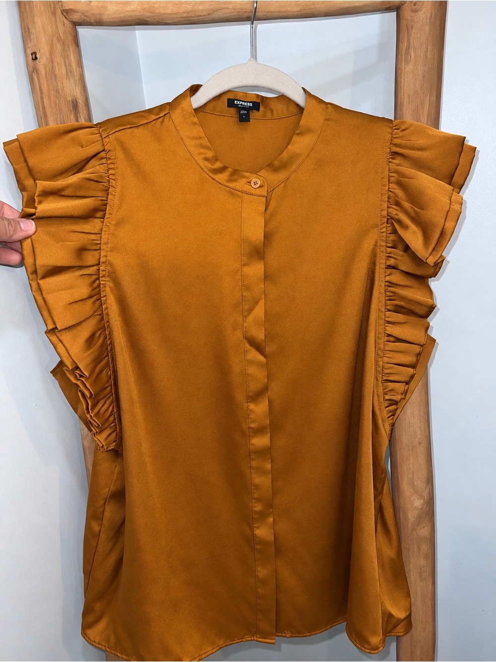 EXPRESS Gramercy -Satin Ruffle Sleeve Blouse – Size L